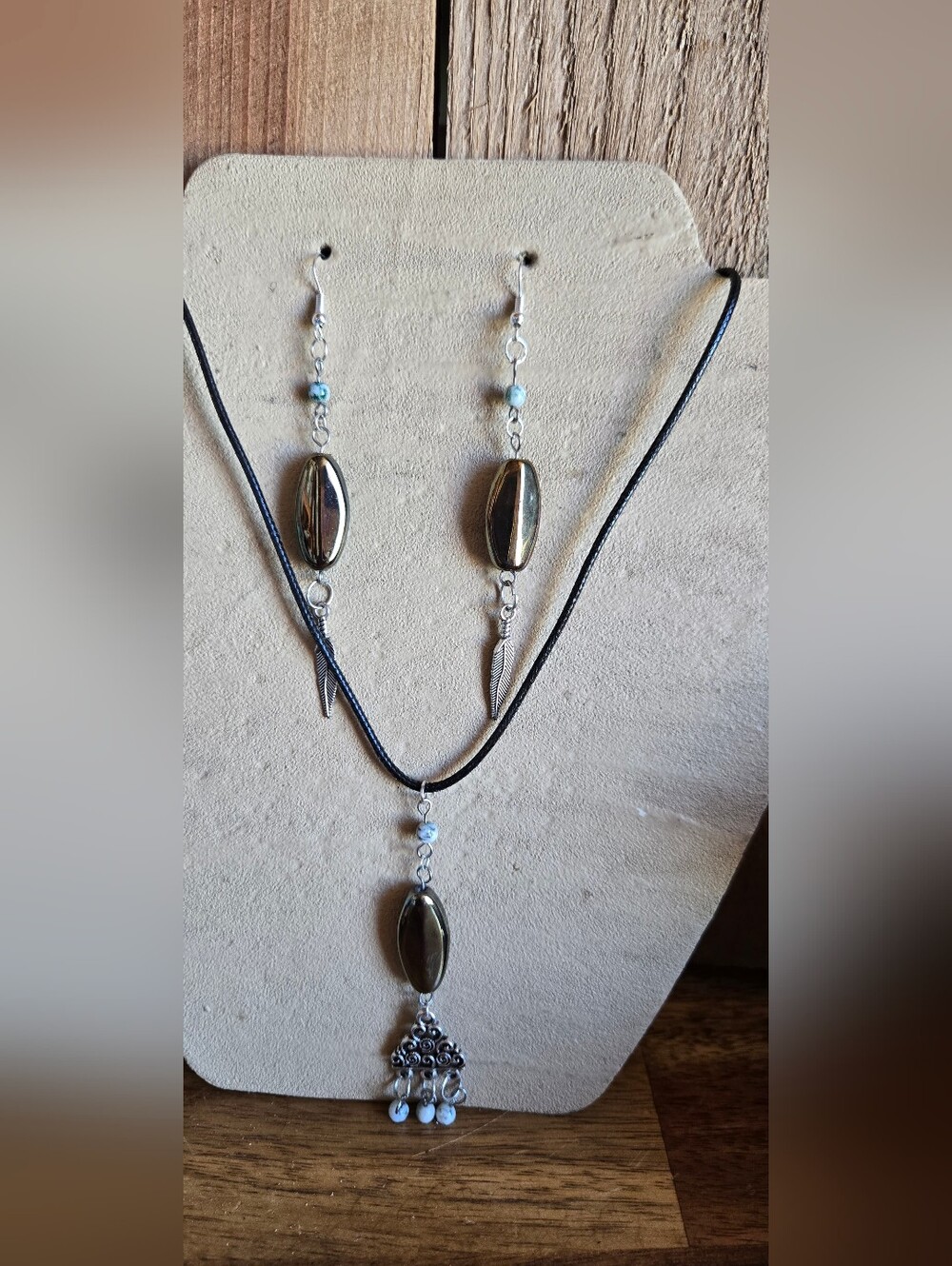 Handmade Bronze & Jadeite Feather Necklace & Earrings Set